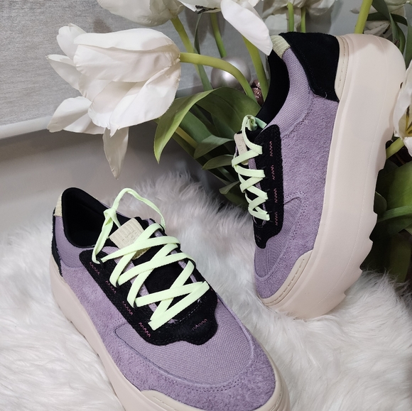 WMNS) UGG Marin Mega Lace 'June Gloom' size10 new - Picture 10 of 10